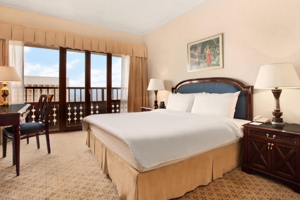 Cairo World Trade Center Hotel & Residences Main image